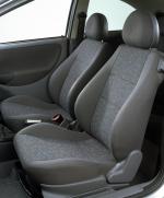Holden Barina XC 2001 года